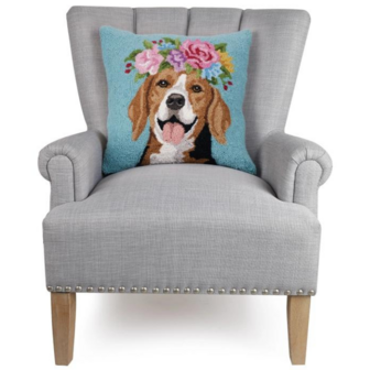 Hand-knotted cushion with Beagle and floral print - 50x50